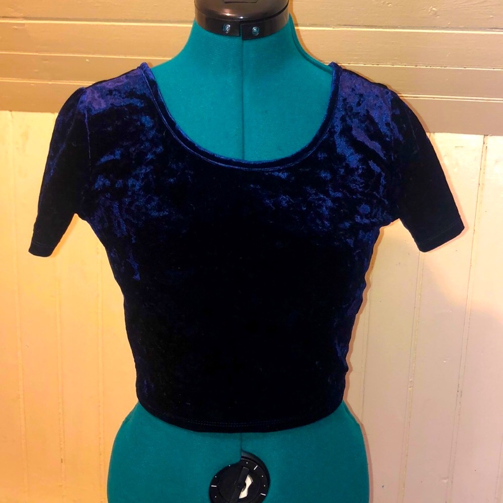 F21 Navy Velvet Crop Top SS
